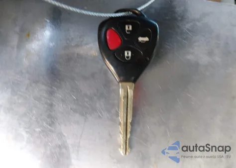 2013 Toyota Corolla Le из США, поврежденный, VIN 2T1BU4EE6DC927766